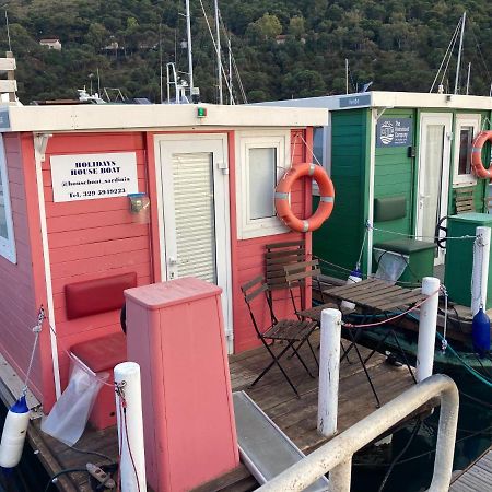ホテル House Boat R Al Poetto 2 Pax Piu' 1 カリアリ エクステリア 写真