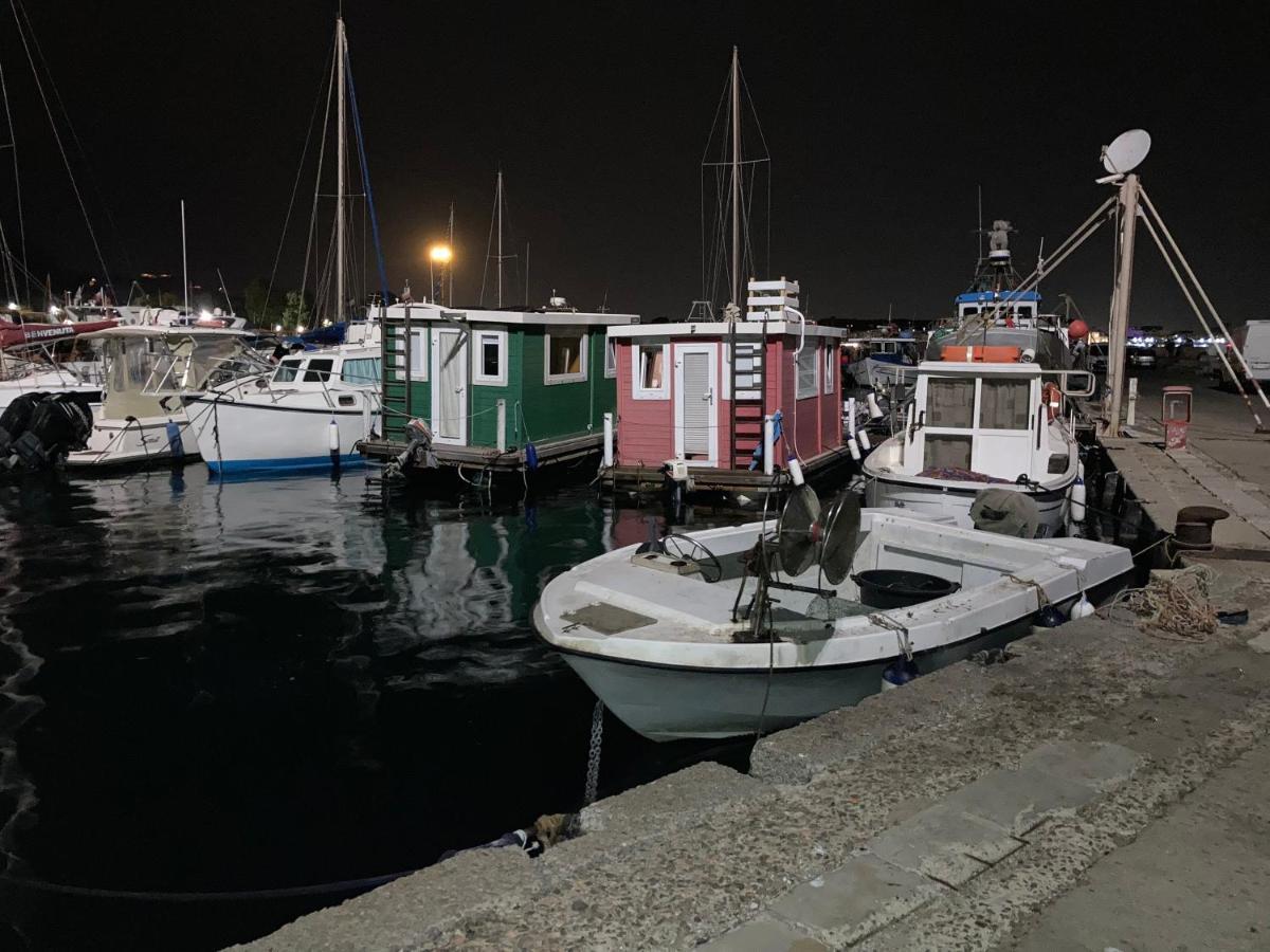 ホテル House Boat R Al Poetto 2 Pax Piu' 1 カリアリ エクステリア 写真